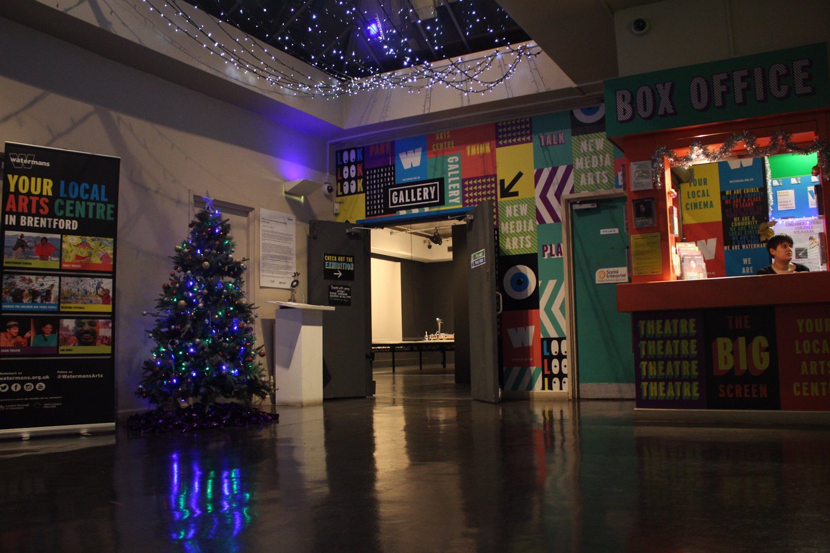 We have a Jam packed schedule this #Christmas to keep the whole family entertained, from our amazing cinema line up to our #christmasshow the #NutcrackerMouseKing. Why not take a look? bit.ly/1mkKvl6