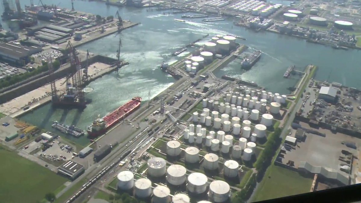 Geschokt door #2Doc #BeerputNederland ?
 Lees het interview met de regisseur hier bit.ly/InterviewBeerp… #milieucriminaliteit