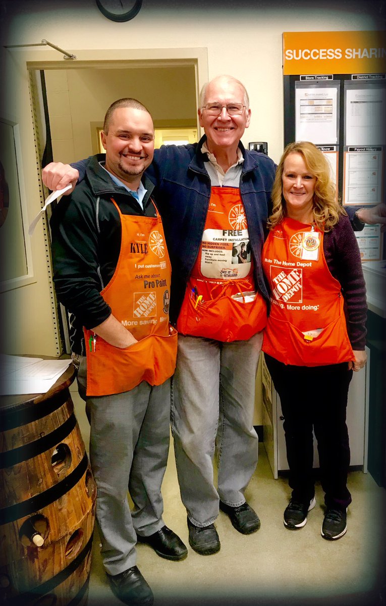 SaltoHD's tweet photo. Way to go Ric (Flooring Specialist) closing a 19k bath lead. https://t.co/ovk4h4Zt8v
