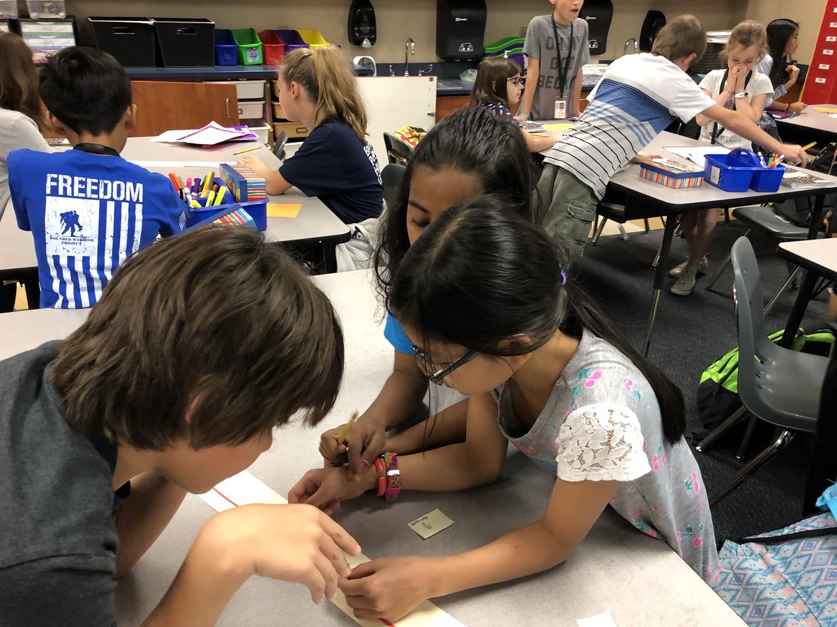 Bone_4th's tweet photo. “Who is winning?” Placing fractions on a number line as a pre-assessment for comparing fractions. #greatmathdiscussions @WarnerCFISD https://t.co/j1AttN7J0m