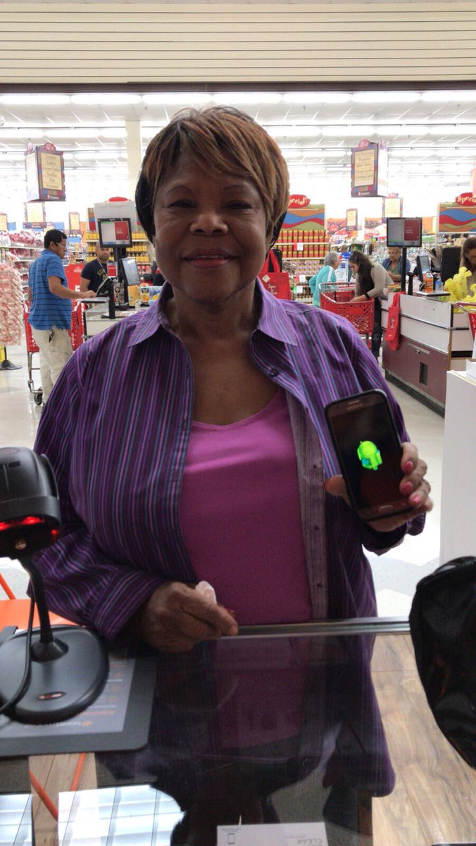 MobilesWireless's tweet photo. New customers joining Boost Mobile whoop whoop👏🏻👏🏻🙌🏻🙌🏻 Welcome to our family. Switch happens when you switch!!✌🏼 https://t.co/8dOZ4546OK
