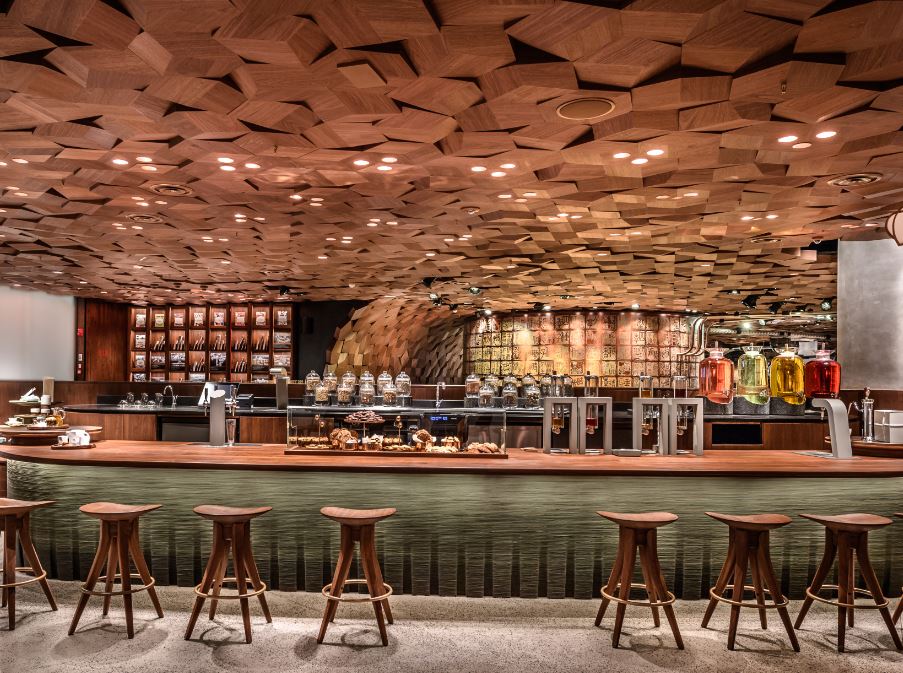 .<a href="/Starbucks/">Starbucks</a> Reserve Roastery opens in #Shanghai: Coffee destination showcases investment in China sbux.co/2iPhBya