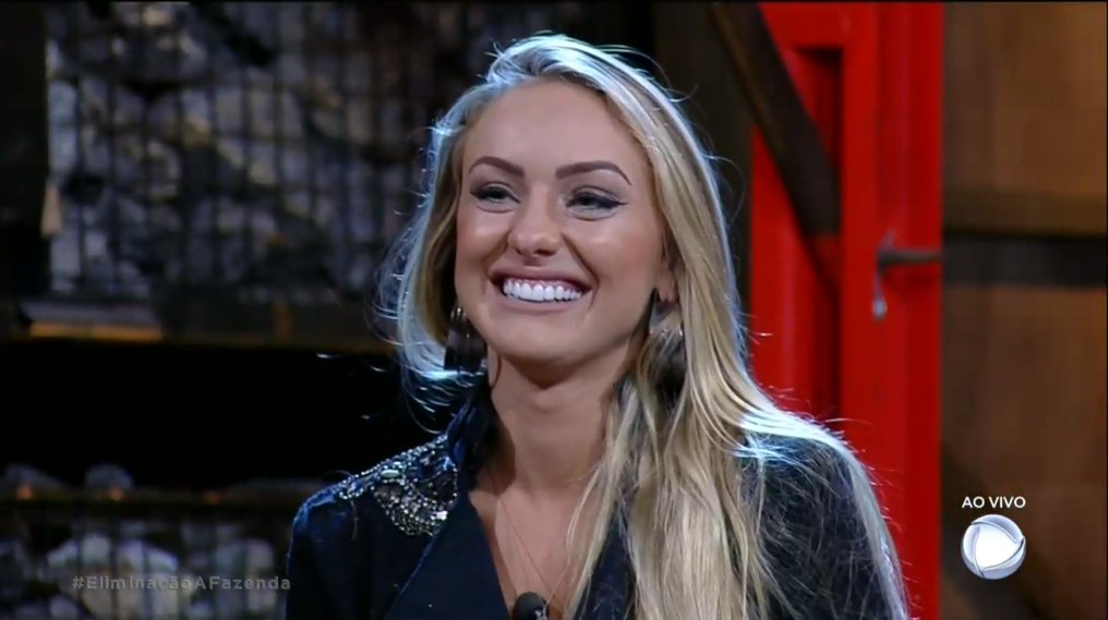 PortalRunik's tweet photo. Em relação a Monick, vocês são: #AFazenda
RT - #FicaMonick
FAV - #ForaMonick https://t.co/UaDILCTuVU