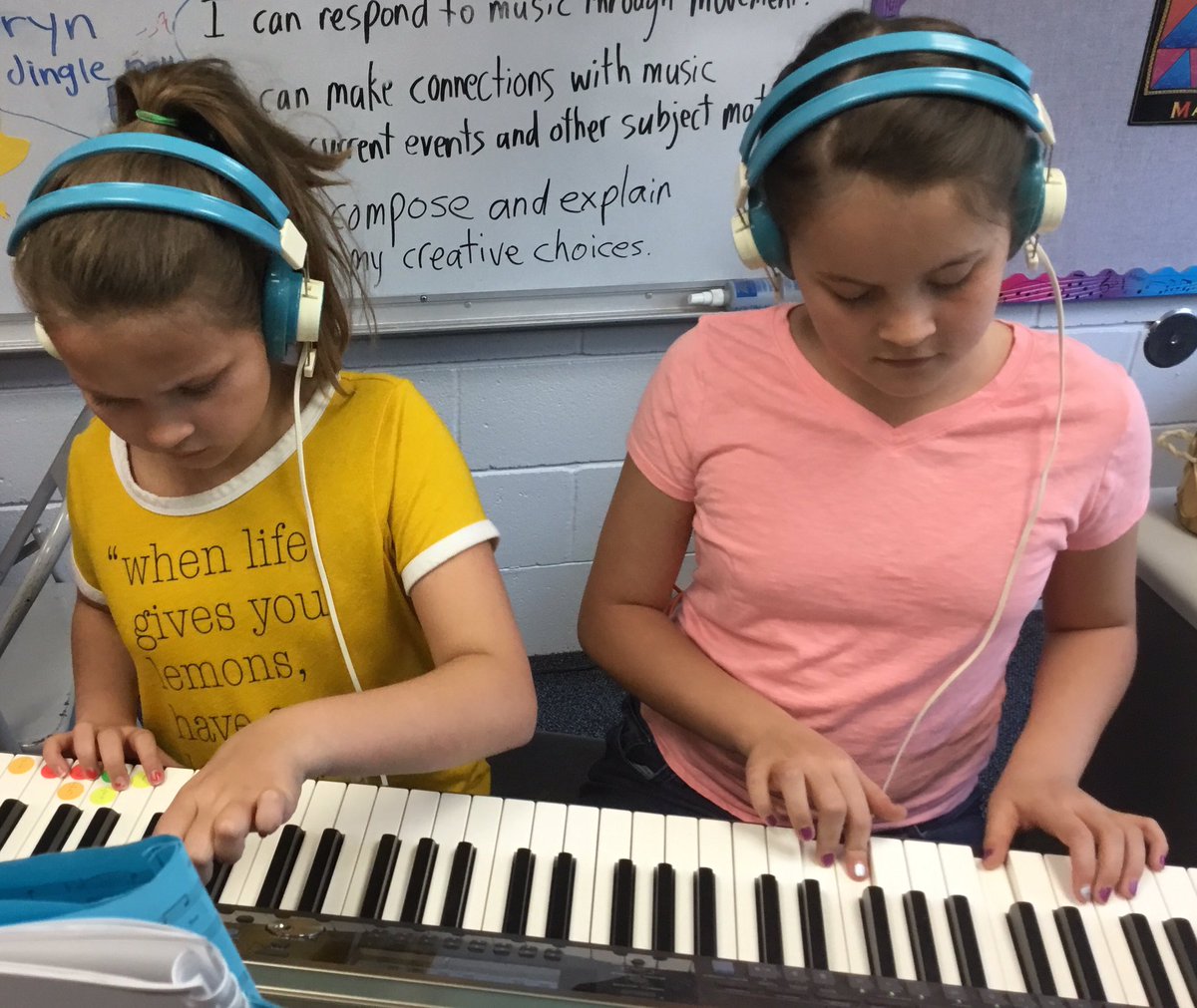 Listening, supporting, teaching, sharing, exploring...#workingwelltogether to create music. Thank you Kim and Melanie in C&amp;I and <a href="/theSMSD/">SM School District</a> for providing the keyboard labs for students. We love the keyboards!  <a href="/prairie512/">Prairie Elementary</a>