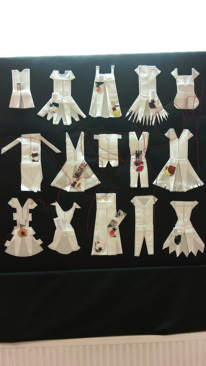 This is Flo and Claire’s ‘Pockets of Sound’ interactive mural - one beautiful and clever artwork from #movinginresidency <a href="/MovingIntoCare/">Moving In</a> movingintocare.blogspot.co.uk Wow!