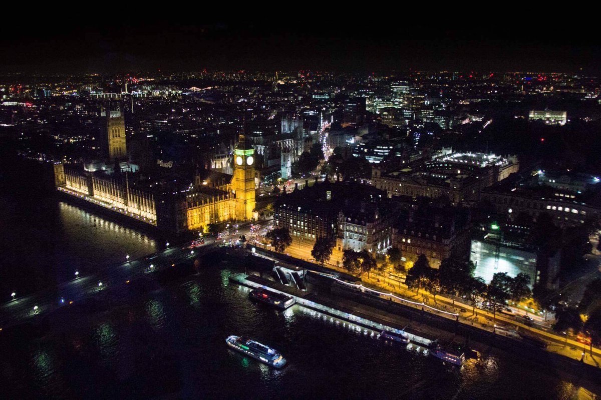 StudentsofPR's tweet image. London’s views are definitely for days! Where is your favorite spot for an amazing view ? #studentsofpr #londonisopen #westminster