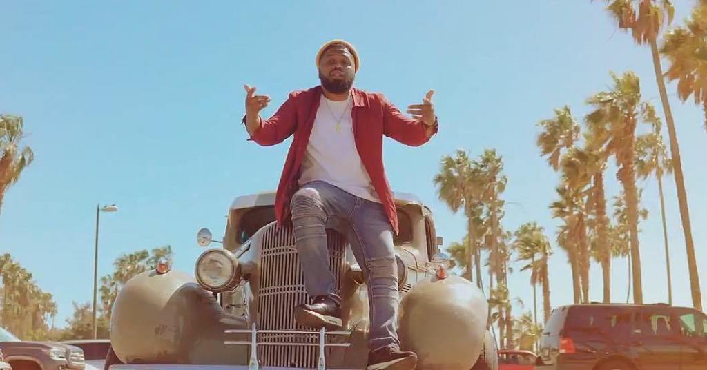eshonburgundy's tweet photo. Floating on this new 
wave of bitter faith/
patient as a slave in chains that still prays/
#salute #nothingaboveyou #youtube #eshonburgundyquote https://t.co/sjqsUUeoiF https://t.co/YPTXYoa6s6