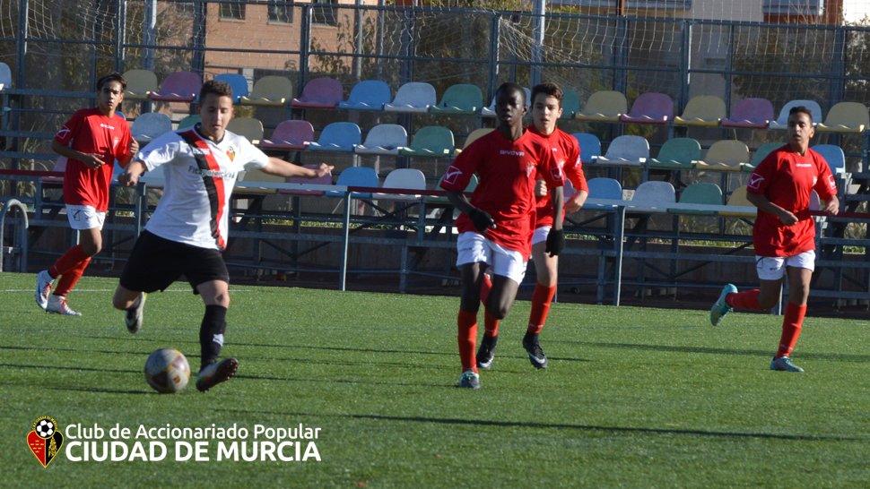 /CDM FOTOS/

3/4 Fotos de la victoria de nuestro Cadete frente al Ronda-Sur

#CanteraCiudad