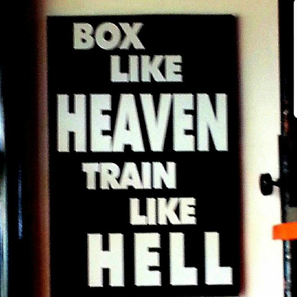 DymeBoxing's tweet photo. Monday Boxing's Schedule:
5:30pm
7:00pm
Youth Boxing:
5:30pm
Call, DM or stop by for your first #DymeBoxingFreeClass #DymeBoxer #DymeBoxingJr #BoxingSolvesEverything #Boxing #Fitness #Charlotte #CLT #704 #980 #QueenCity #NorthCarolina #MadisonPark https://t.co/I3TXqih3Hb https://t.co/JeK5J77k0y