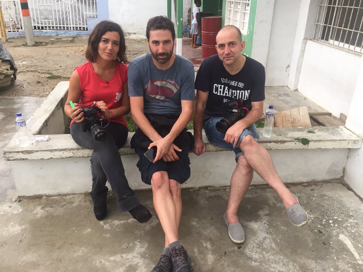 + de 20 ✈️ 100 mil kilómetros. Casi 2 vueltas y media al 🌍 nos hemos metido en 8 meses.DAVID, JORGE hasta el infinito y más allá  #FDCJeques