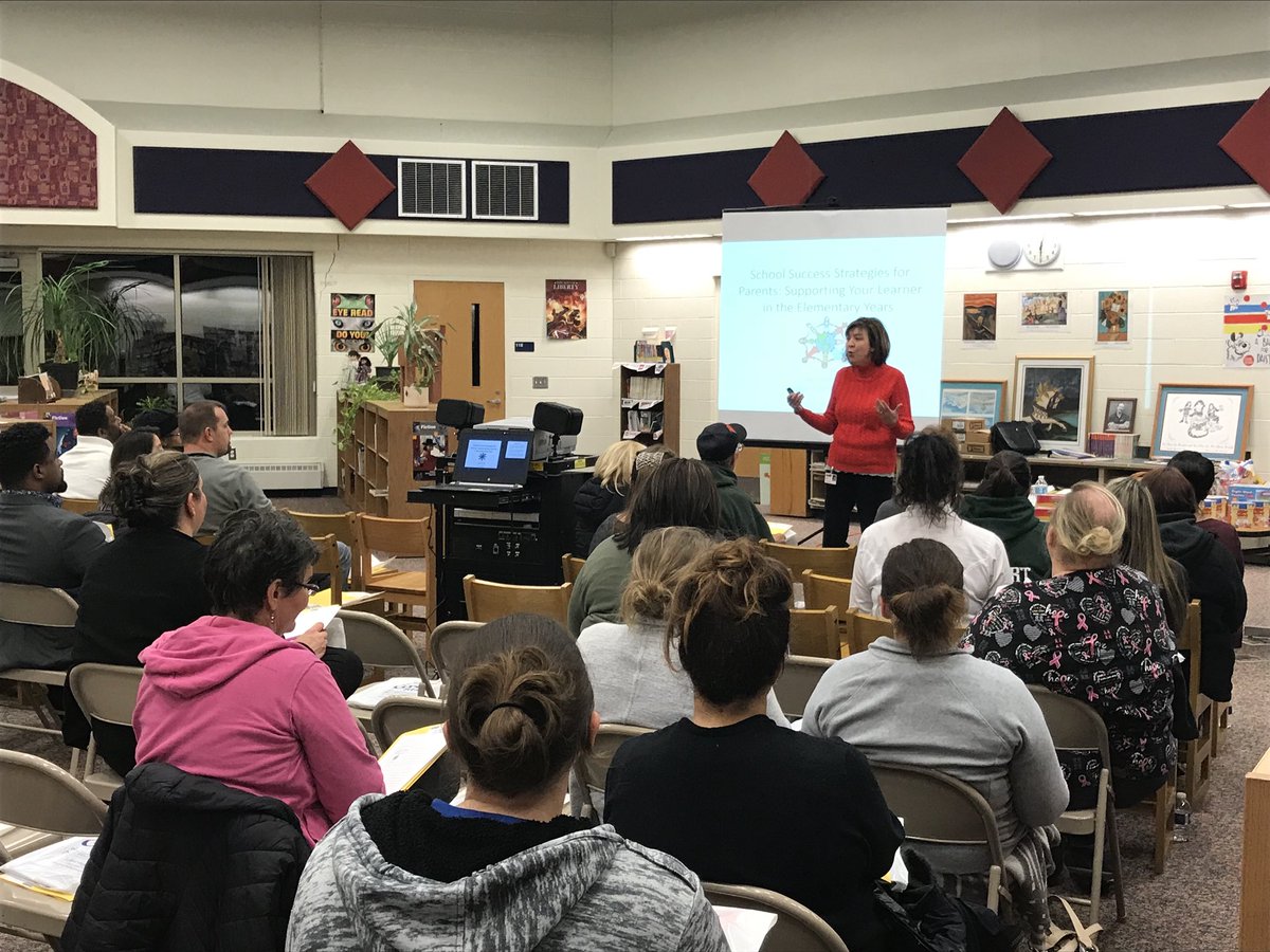 BJMcCabe1's tweet photo. New Haven Family Literacy Night is underway.  The wonderful Joanne Elkin from the MISD is talking to our K-2 families about the importance of reading at home. #RocketLearning https://t.co/3JC8aygfkl