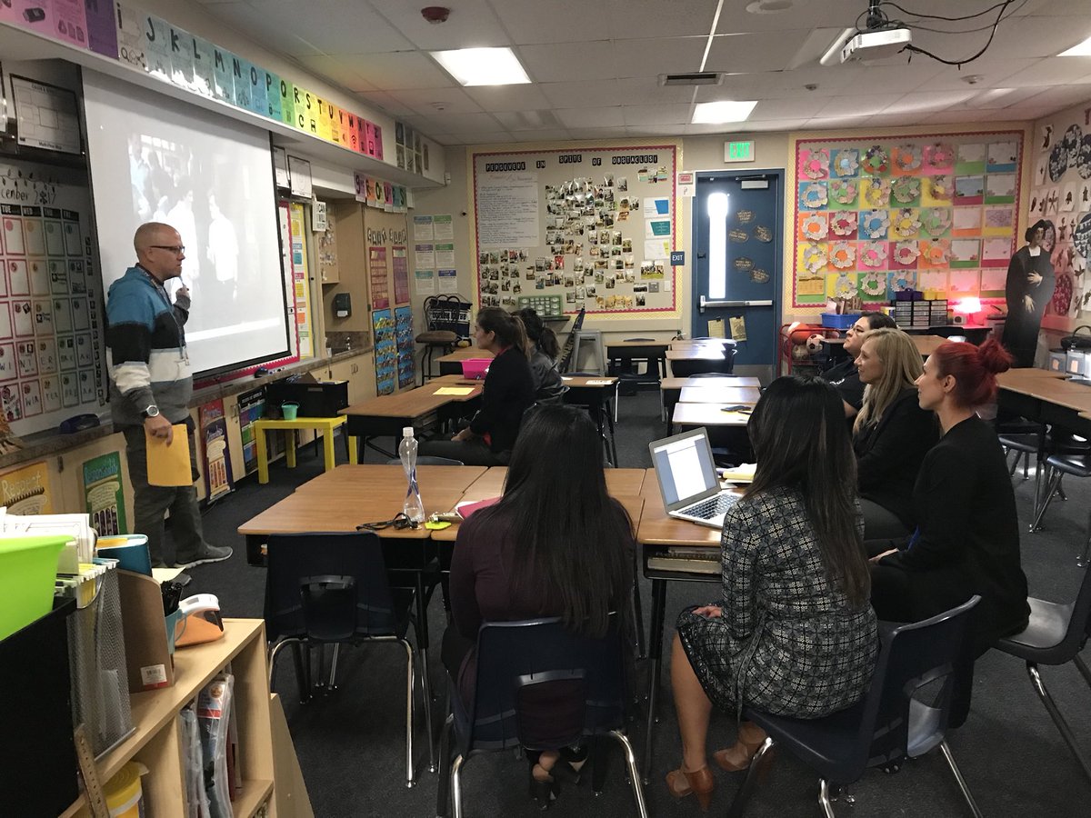teletitan's tweet photo. #TeachersTeachingTeachers about questioning techniques. #PDMadness #MathPractices @rusdkids @noexcusesu @RowlandSchools https://t.co/ZUj8aOtcT7