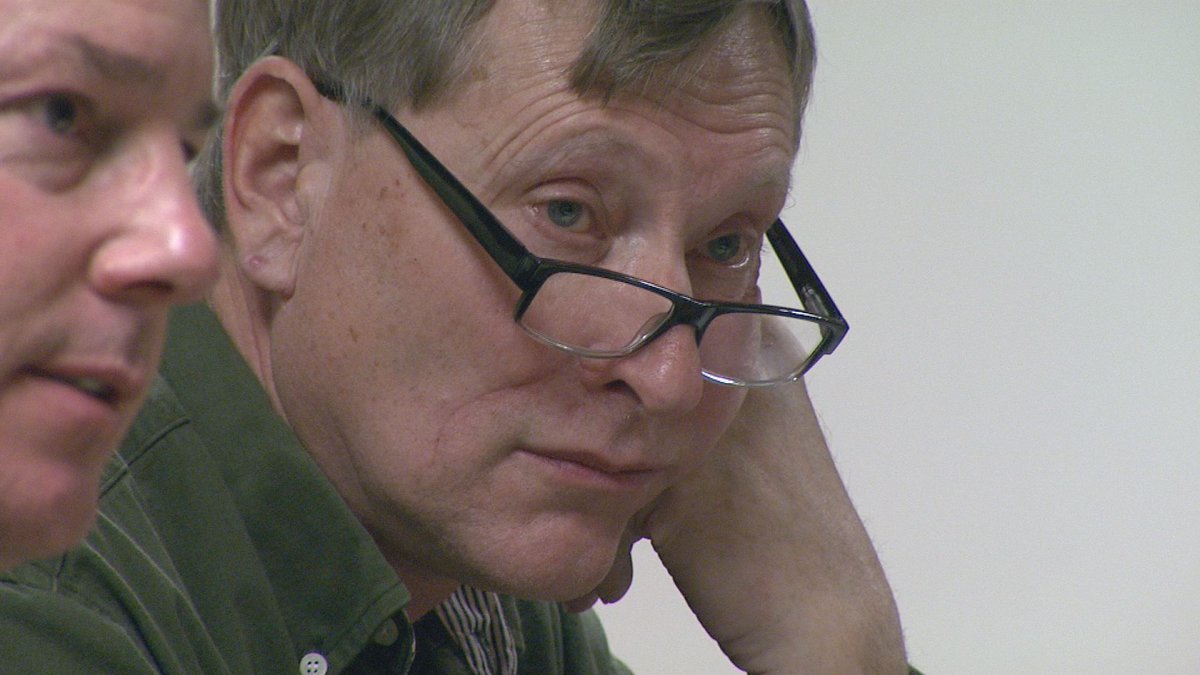 JonMills20's tweet photo. In Oceana County judge reduces involuntary manslaughter charge against Roger Hoeker to careless, reckless, or negligent discharge of a firearm causing death. It's a high-court misdemeanor that carries a maximum sentence of two years in prison if convicted. @wzzm13 https://t.co/I5tdWr0o05