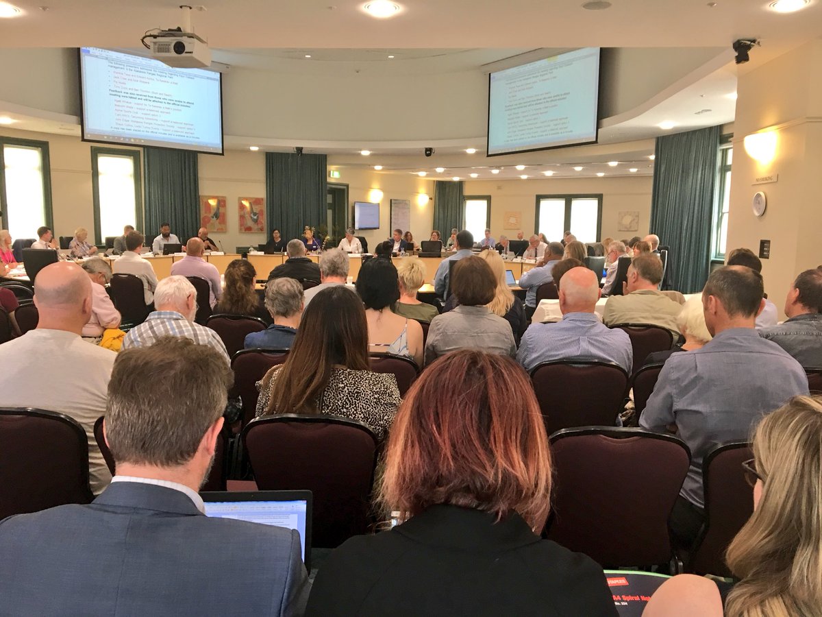 SustainPT's tweet image. Great to see democracy in action w a range of public opinion well-presented to #Auckland Councillors &amp;amp; IMSB on how best to address #kauridieback. #NotSimple