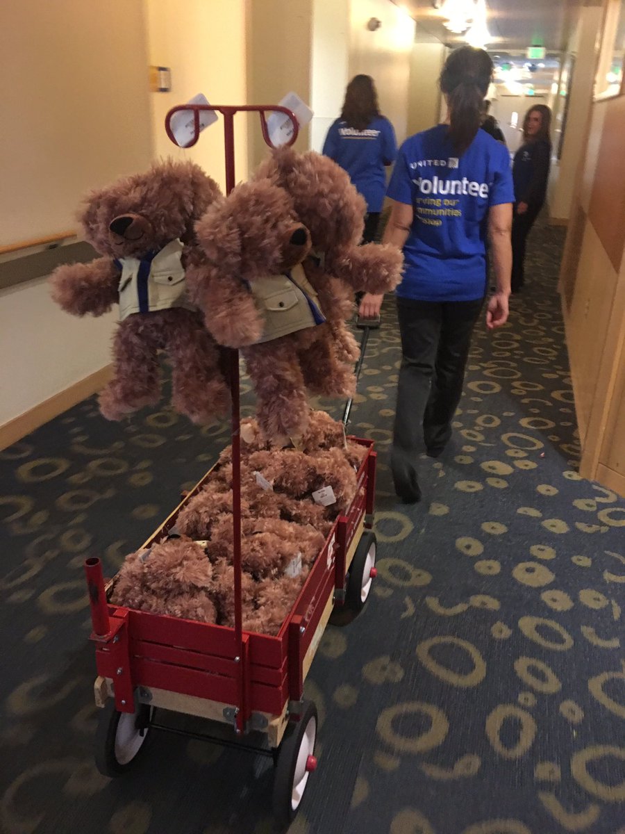 Denver Catering Ops, HR, Talent Acquisition and Training delivering Ben Flying Bears to Children's Hospital Colorado @weareunited #beingunited