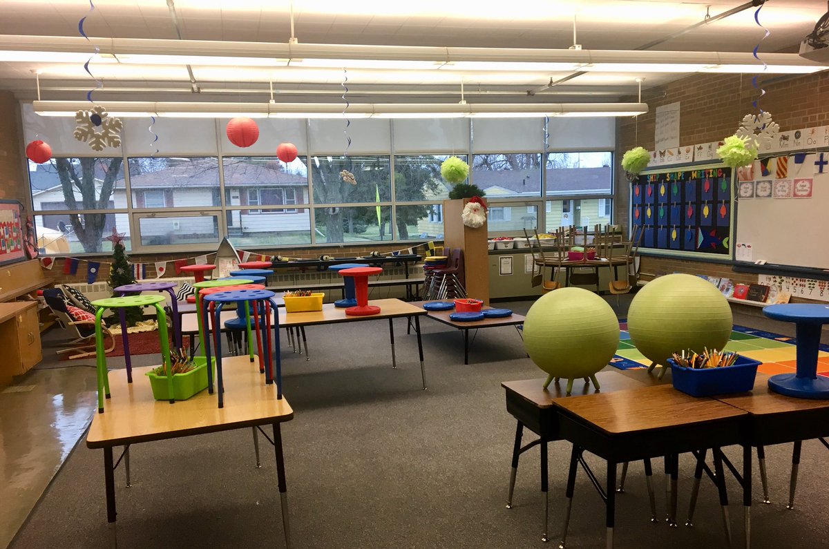 Check out our #flexibleseating in first grade