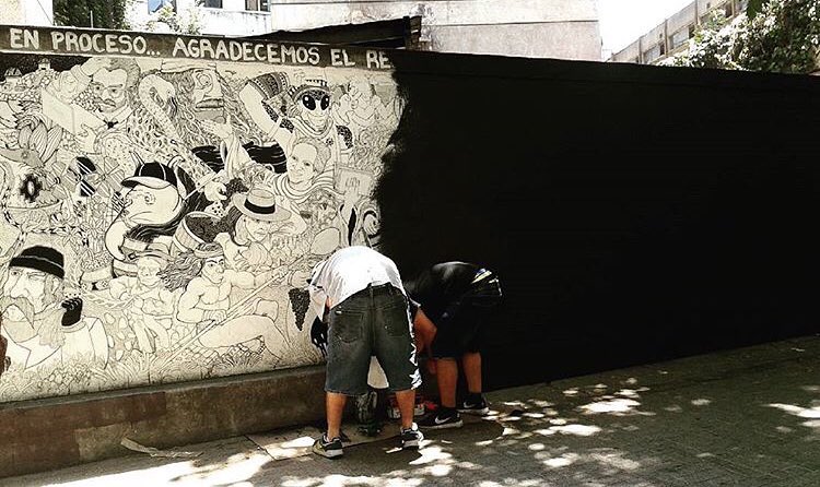 grafiscop's tweet photo. Desconocidos borran obra inconclusa de #VagabundoBoutique, que decoraba muro en Av. Nueva Providencia. https://t.co/iGtSVV4uOc #Santiago #Chile https://t.co/iGfrvS7rJQ