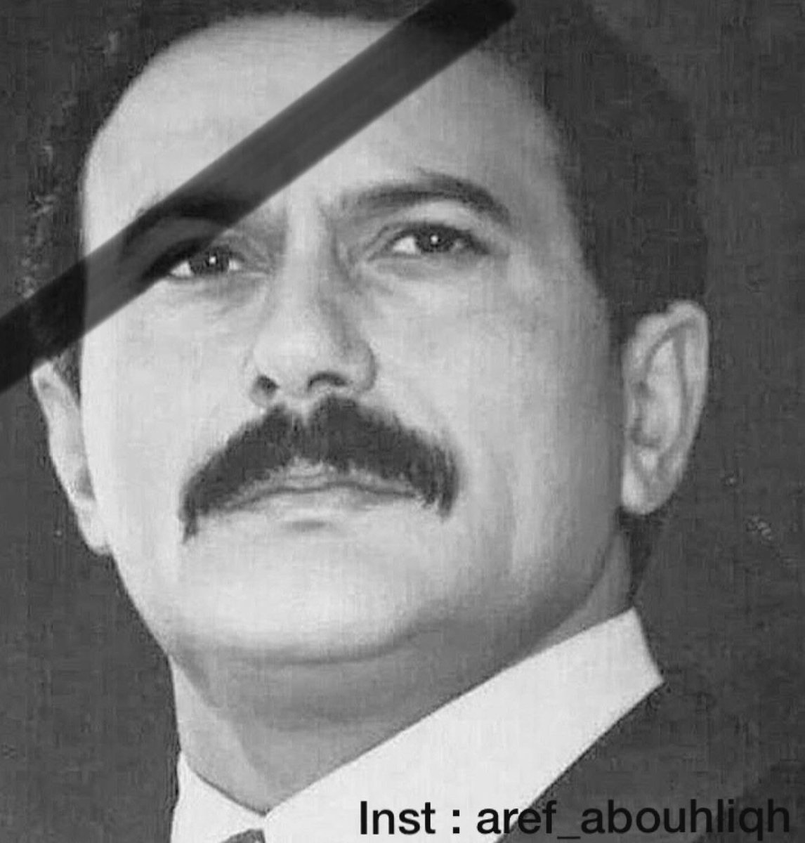 لـن ننساگ يـاسيدي #علي_عبدالله_صالح 
وسٰيخلد اسمگ في كل ضمائر احرار اليمن