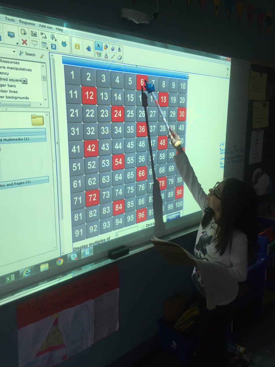 MrsMichieli's tweet image. Reviewing for our patterning quiz this Thursday December 7th! #goodluck #100chart #patternseverywhere #somanypatterns #learningfromourpeers 👍