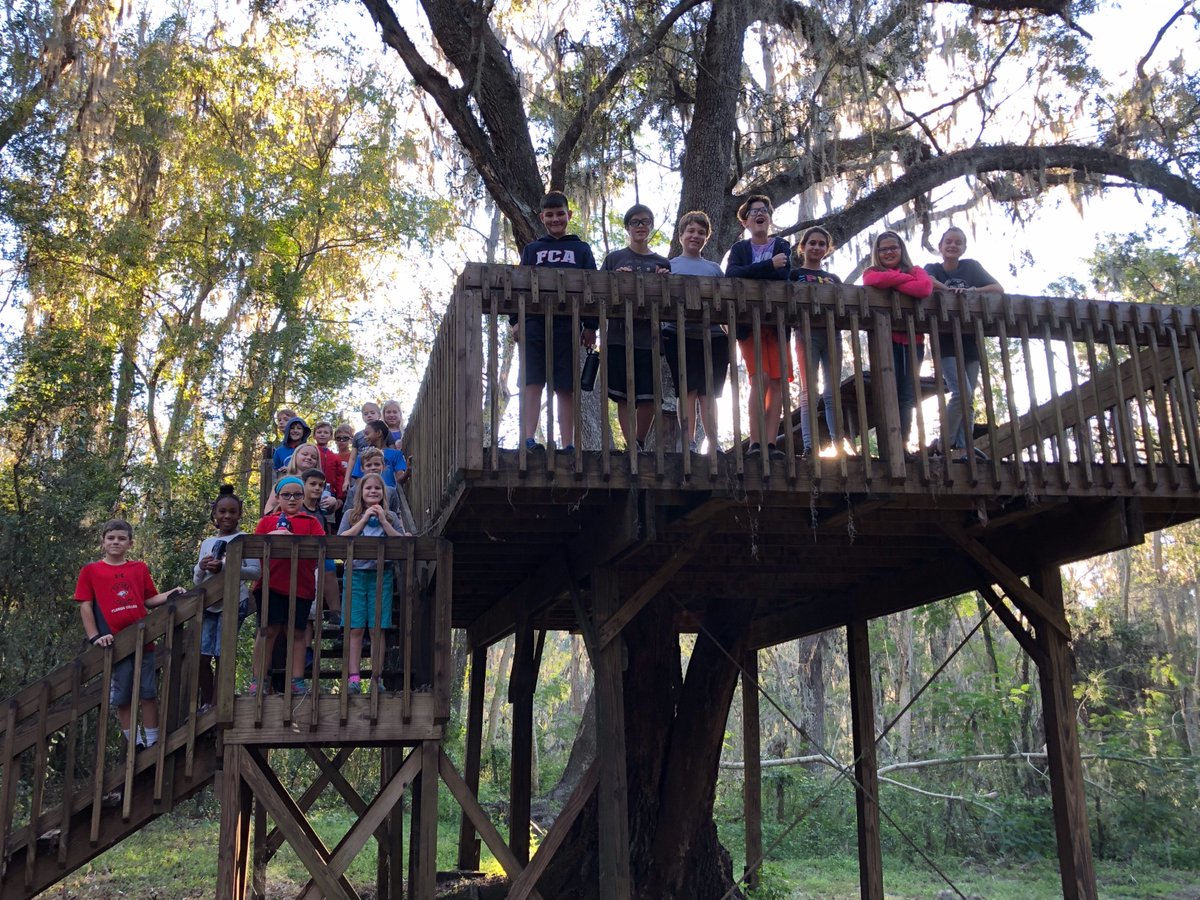 FCAFalcons58's tweet photo. @OdysseyHQ This past weekend the FCA Odyssey of the Mind teams had their annual lock-in to kick off their competitive season. Looking forward to a great year! #FCAFlyingOmers https://t.co/JuKWKZDhHY