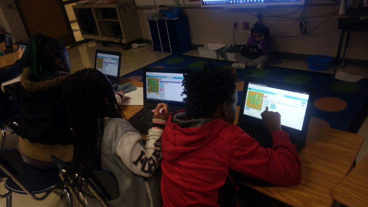 westwood475's tweet photo. Mrs. Yeldell’s class is kicking off the week right! #code475 https://t.co/huSbSZPfQu