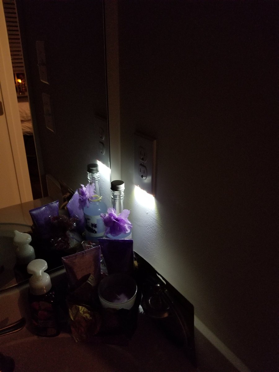 kspartano's tweet photo. Love my new guide lights! #snappower https://t.co/gbhD4BJydy