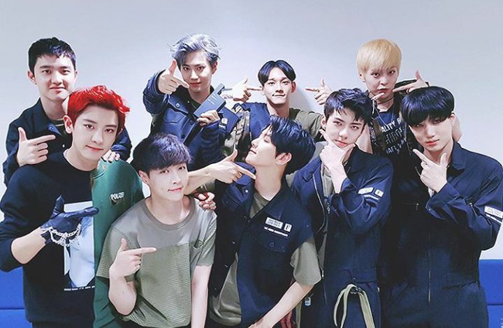 jelexooo's tweet photo. The only 9 men i need 😤❤. #EXO
#나의_2017년은_이녀석에게_바쳤다
@weareoneEXO https://t.co/QSyply8lgk