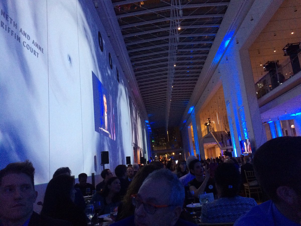 gardoyle's tweet photo. ChiClimateMayors dinner. 51 cities representing 60mm citizens. Mayor Emanuel welcoming attendees, into dining Paris Mayor Anne Hidalgo. (@ The Art Institute of Chicago - @artinstitutechi in Chicago, IL) https://t.co/8b0yqeE3aq https://t.co/2AaiWXGUiF