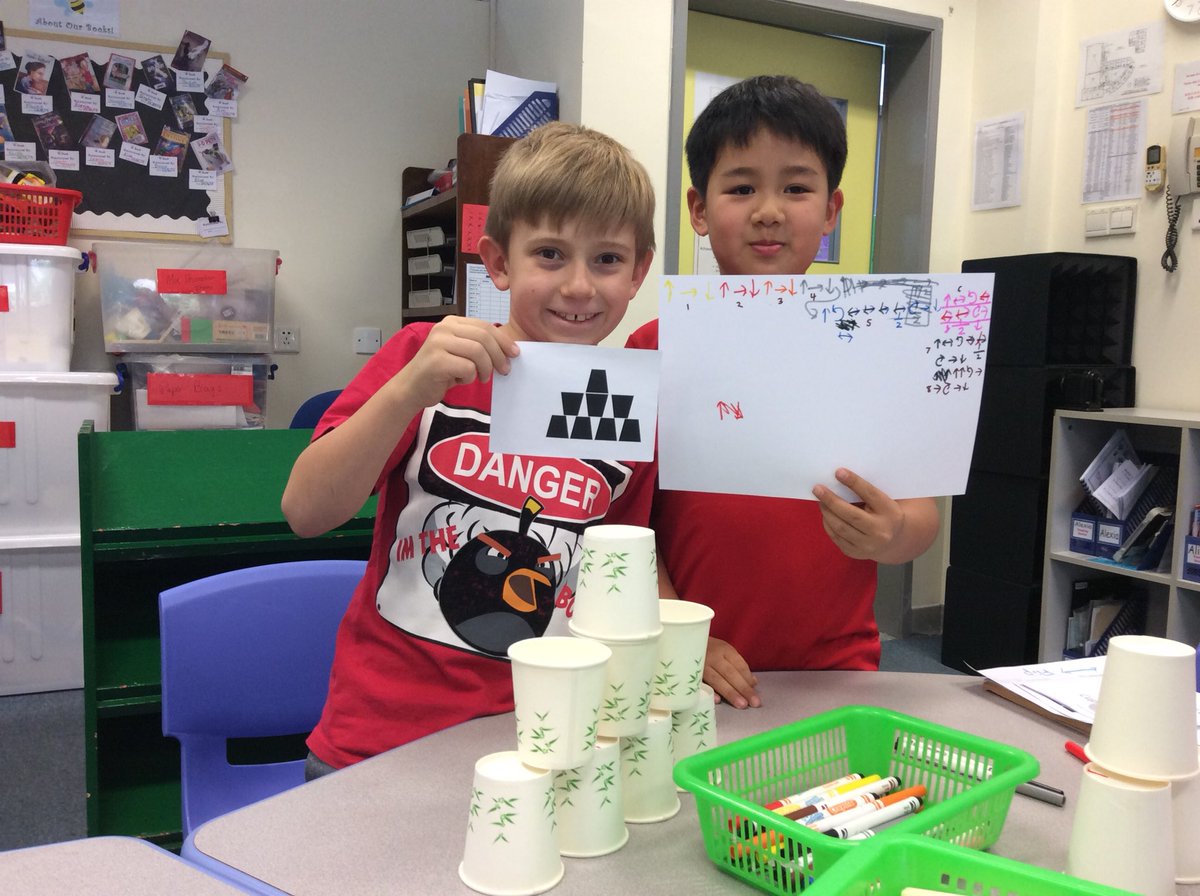 krobbins84's tweet image. My Robotic Friends for #hourofcode #weekofcode helps G3 go unplugged! #aisgz