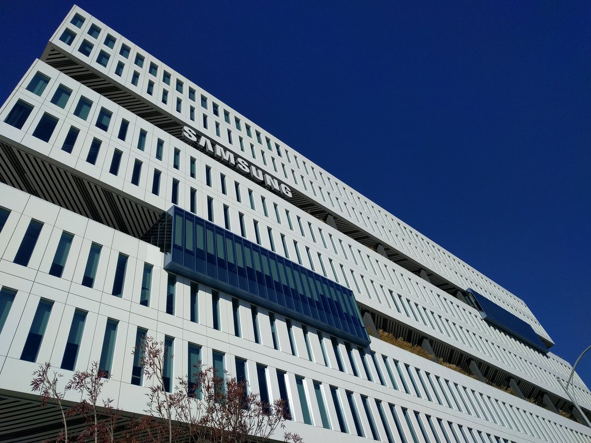 MobileVik's tweet photo. Started my new adventure today. Looking forward to helping deliver IOT solutions globally with the ARTIK team! #Samsung #iamsamsung  #IoT https://t.co/BDxm62rPeV