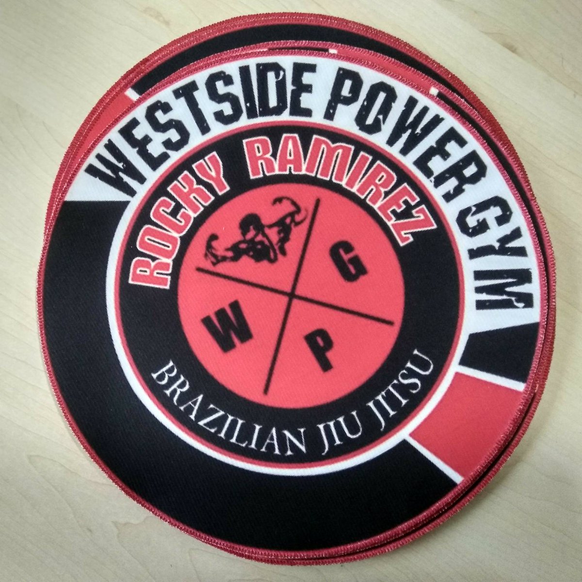 PatchYourGi's tweet photo. Westhide Power Gym
... 
#patchyourgiproduct #jiujitsu #grappling #bjjpatches #martialarts #fight #judopatch #BJJ #brazilianjiujitsu #mma #fitness https://t.co/YwWrbhNTQi