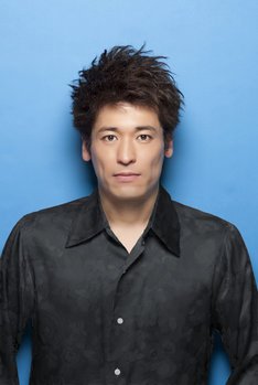 otakucalendarjp's tweet photo. Gengorou Tagame's  LGBT-themed Manga "My Brother's Husband" will be adopted to TV drama.Cultural differences in daily life of a family with a single father, his daughter and his brother's husband from Canada. Former Sumo wrestler is starring. https://t.co/hiv7qxl60Y