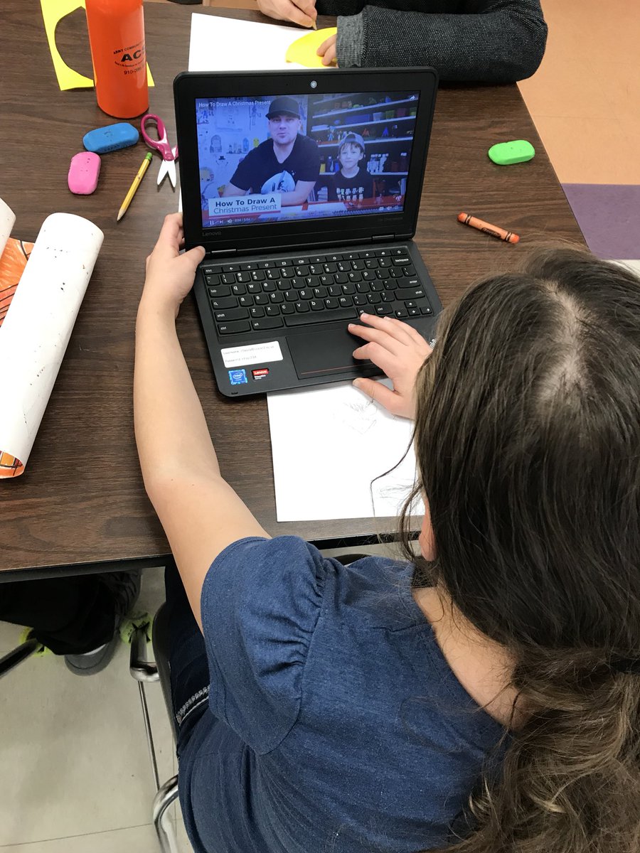 StormFrith's tweet photo. Students engaged in an activity of choice using chrome books in art class 🎨✏️@RFESTigers https://t.co/Kfvd9a9llC