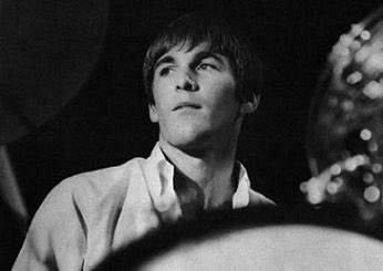 Happy birthday to the real beach boy dennis wilson 