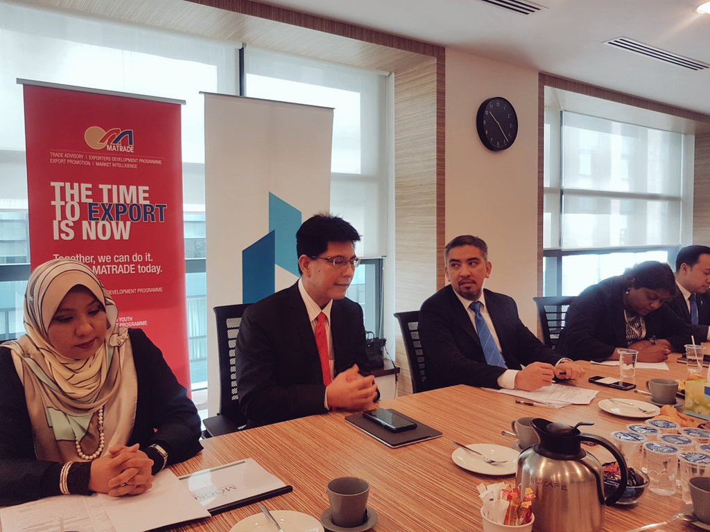 matrade's tweet photo. Malaysian oil and gas companies can offer their services to Kazakhstan given the country's robust growth and its status as the world's top-15 oil producers. A lot of opportunities awaiting Msian companies. Talk to us for details. #JointInterview @MOGSC #MPRC #Export https://t.co/gm5mpDVLA8