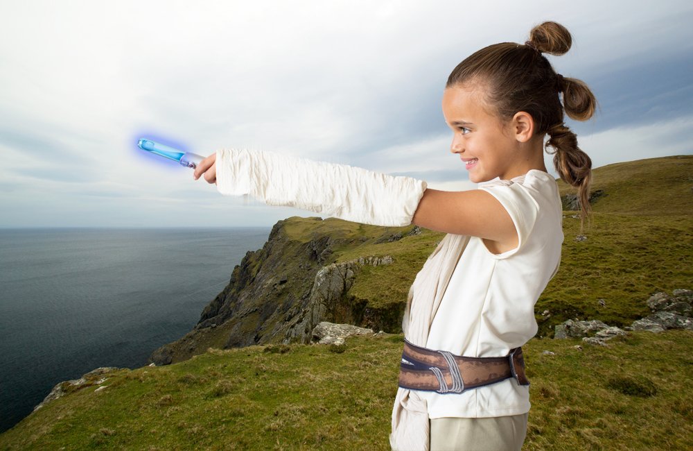 Brush your way to healthy, happy teeth with Rey from Star Wars! #StarWars #BrushBattle #HappyTeeth