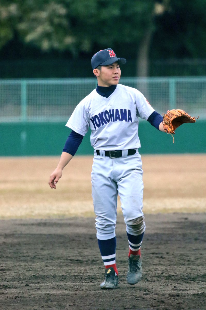 横浜高校 DQQL2z8V4AUFFGI.jpg