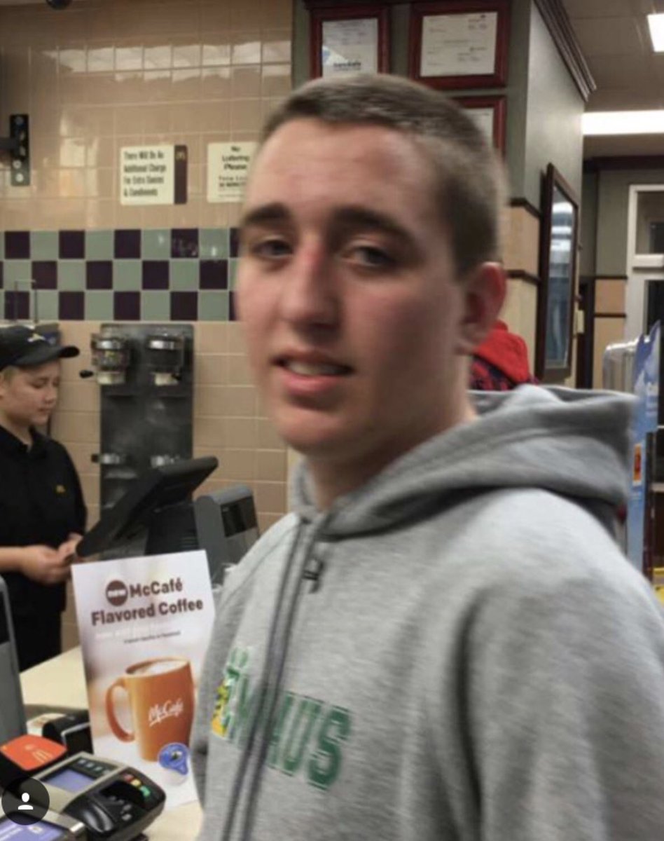 WhiteCocoEHS's tweet photo. “I’m your daddy now” -@adamthegreat872 @Jarodl_ https://t.co/wU2SO61k5K