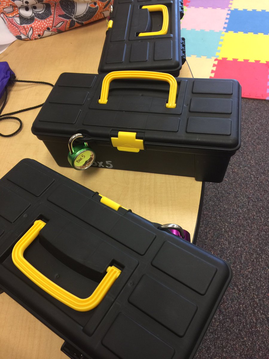 mrsafailor's tweet photo. My students worked very hard today on a google breakout! Working for unknown prizes can spark serious work ethic👏 #DRESpride @k5coachleslie https://t.co/sNFpYfXPds