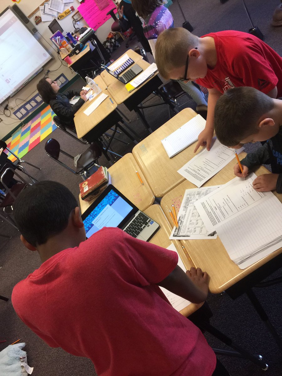mrsafailor's tweet photo. My students worked very hard today on a google breakout! Working for unknown prizes can spark serious work ethic👏 #DRESpride @k5coachleslie https://t.co/sNFpYfXPds
