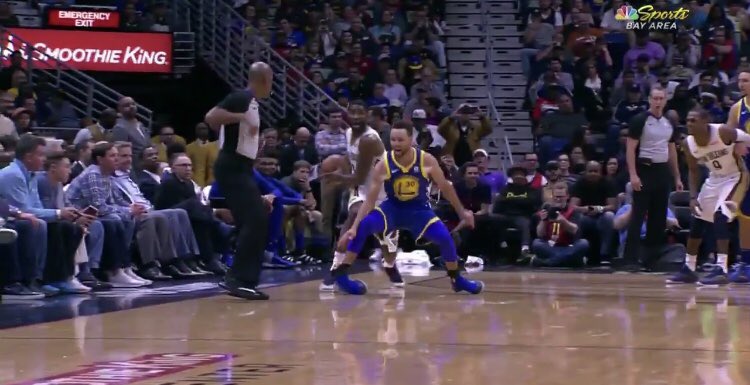 kotamarrello's tweet photo. #PrayForCurry #Curry4s Get Well @StephenCurry30 https://t.co/uA4G6A9rla