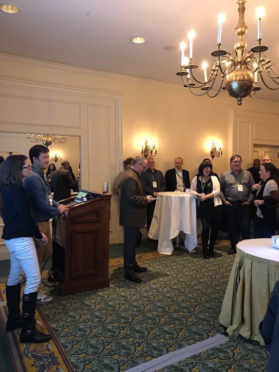 Lilia_Intuit's tweet photo. Awesome evening with our #Quebec #QBOA clients. #QBCONNECT #CNE dinner https://t.co/UXaeJVYj2C
