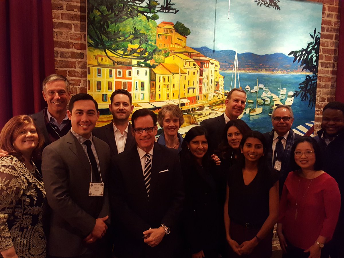 AssemblyFellows's tweet photo. Great holiday gathering of @CapFellowsCSUS @CapFellowAlum tonight! Thanks to supporters of Tim Hodson Assistance Fund for helping #CapitalFellows #CaAssemblyFellows transition to the fellowship! https://t.co/5DkOfAMrGZ