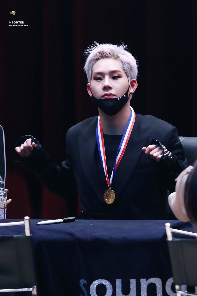 HEON_TER's tweet photo. 171125 몬스타엑스 분당 팬싸인회 주헌
#몬스타엑스 #주헌 #MONSTA_X #JOOHEON 
#드라마라마 #DRAMARAMA https://t.co/Sm7axkIqRo