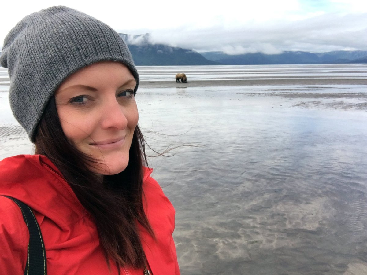 Voor <a href="/AskjaReizen/">Askja Reizen</a> schreef ik over het logeren bij de beren in het Alaskaanse Lake Clark National Park. NatGeo dream come true! askja.nl/blog/view/alas… … #reizen #blog #alaska