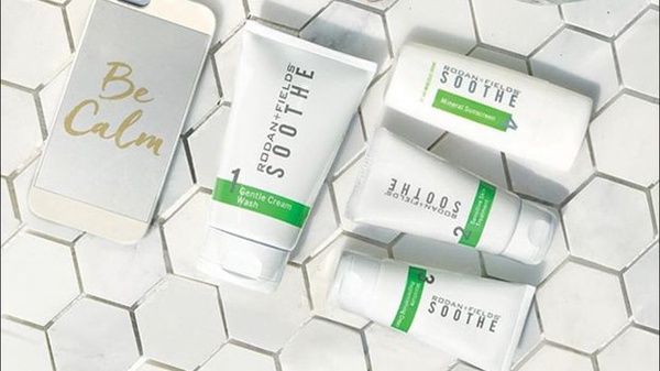 mdfreeland's tweet photo. Featured in InStyle again!  Take a gander and let me know when you are ready for that lashboost order! Our products work!!!!  https://t.co/YXd5wZ7qt9
#skincare #realresults #youareworthit #bodymindandskin
 https://t.co/sTj9SxO5eC https://t.co/srLBxOnQW3