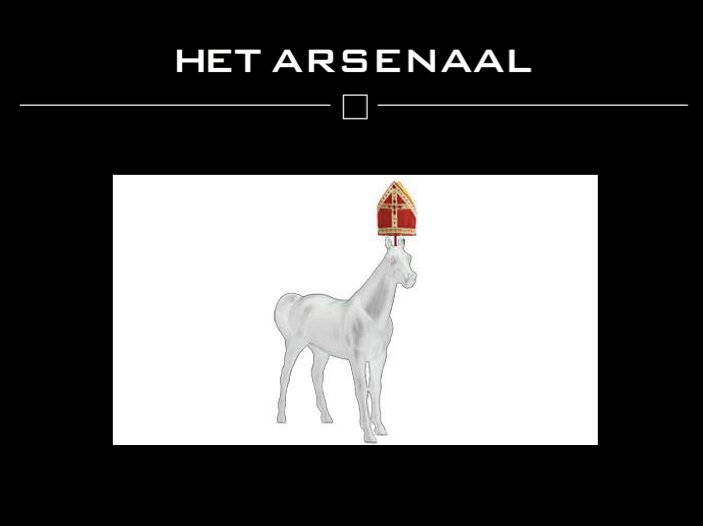 5 december vieren we Sinterklaas. Voor de allerlaatste Sint cadeaus kom je natuurlijk naar Het Arsenaal | Studio Jan des Bouvrie. Vandaag sluiten we om 16.00 uur. Team Des Bouvrie wenst je een heerlijk avondje. #jandesbouvrie #hetarsenaal #naarden