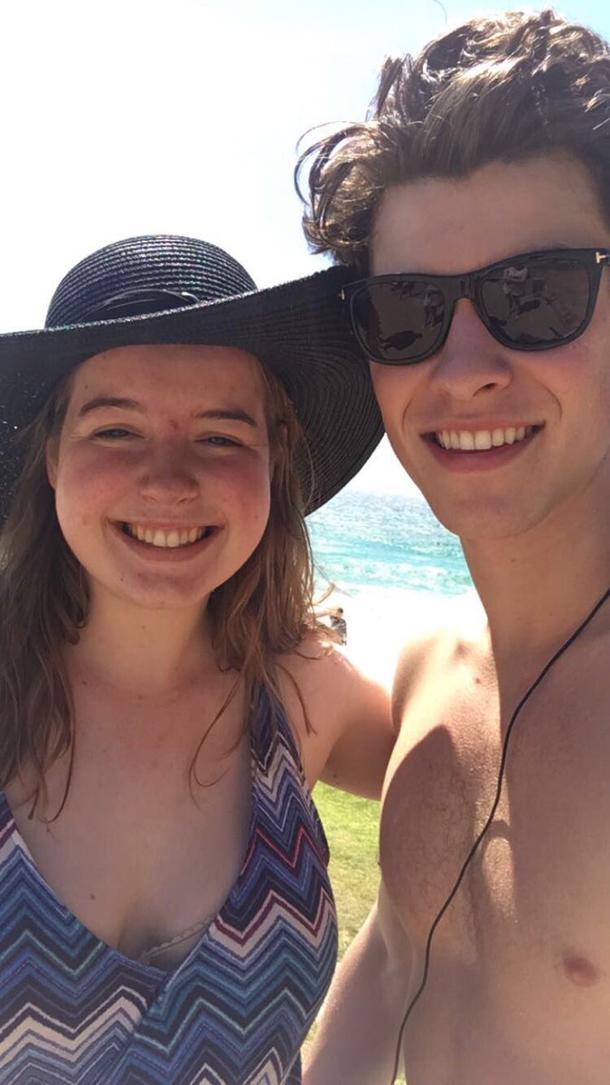 HELLO SHIRTLESS SHAWN