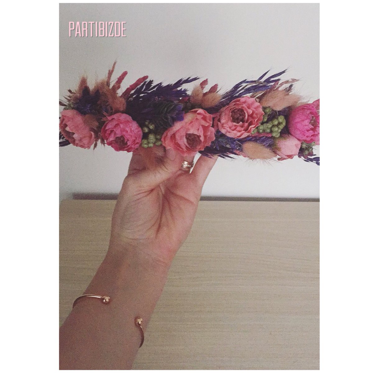 partibizde's tweet photo. Düğün Buketi @gelindugunabiye @gelinlik21 #gelinbuket #gelinçiçeği #çiçek #kuruçiçek #dugun #dugunbuketi #manisaçiçek https://t.co/e8m9Y3GbFY