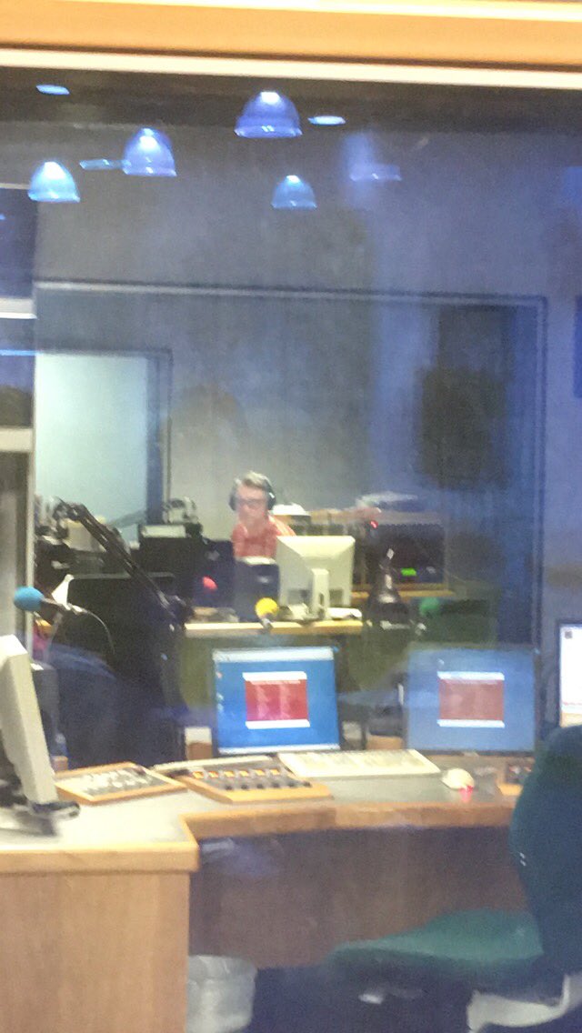 Just been interviewed by Tony Snell at radio Merseyside alongside colleagues from Scouts and Girl Guides #FreedomOfTheCity #loveliverpool